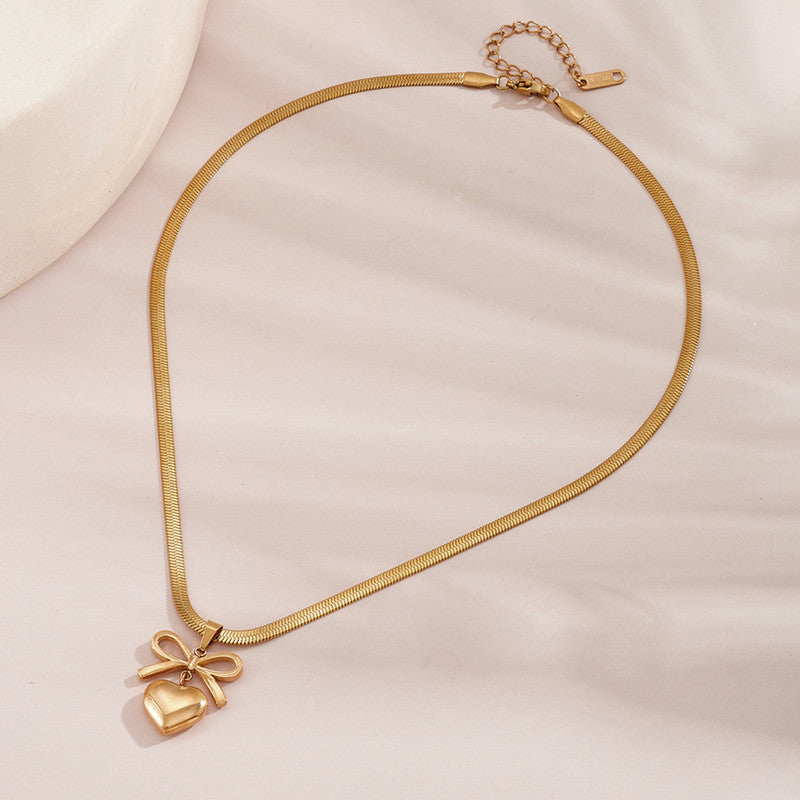 Bow Heart Anti-tarnish pendant