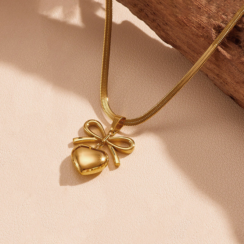 Bow Heart Anti-tarnish pendant