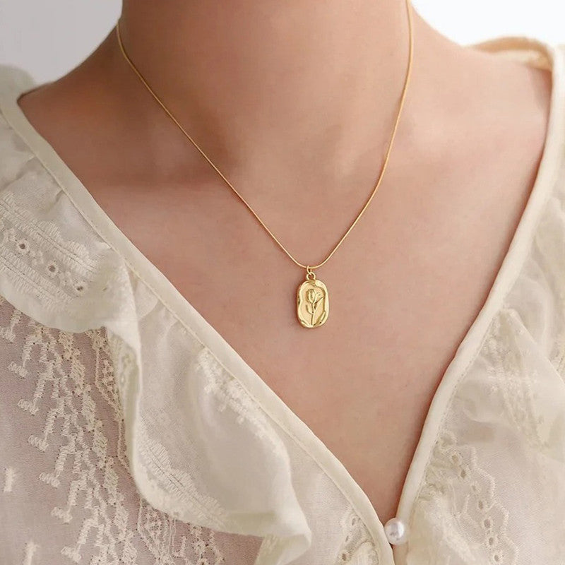 Rose Embedded Anti-tarnish Pendant